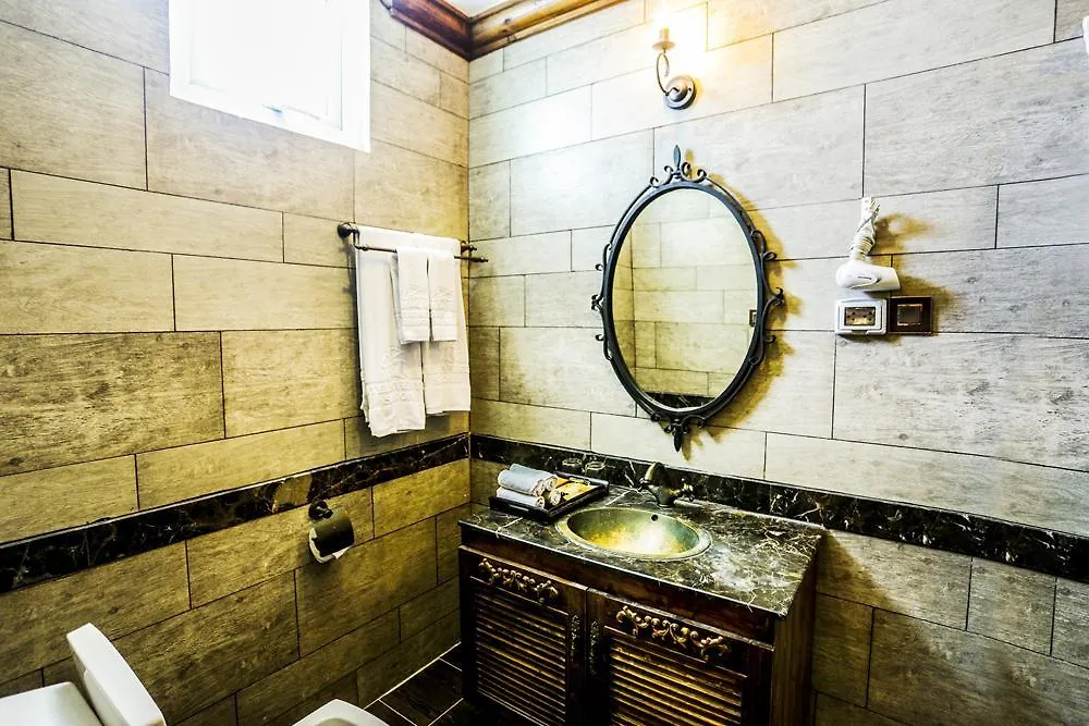 Seventeen Saloon Hotel Da Nang Vietnam